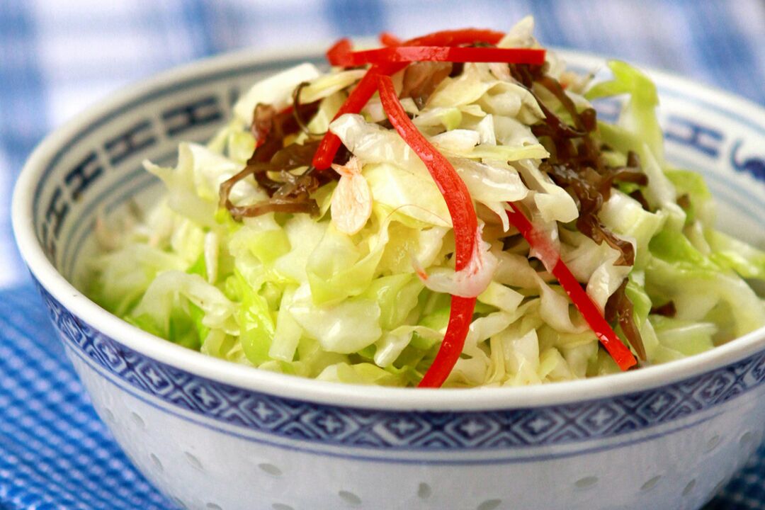 La ensalada de repollo es una de las opciones de platos del menú Dieta favorita.